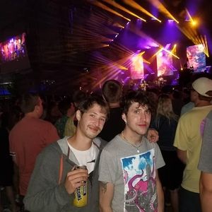 Meet your Posher, Kenny